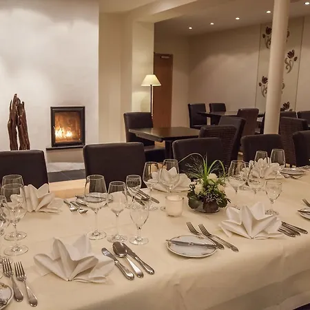 Wilhelmshoehe 3* Auderath